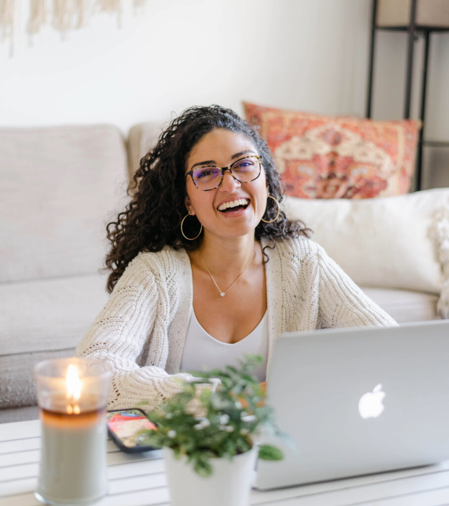 Amy Allain, Palm Beach Wedding Photographer. Owner of Faithful Photographie
