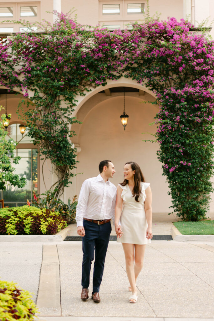 Engagement pictures, or proposal, on Worth Avenue in Palm Beach Florida