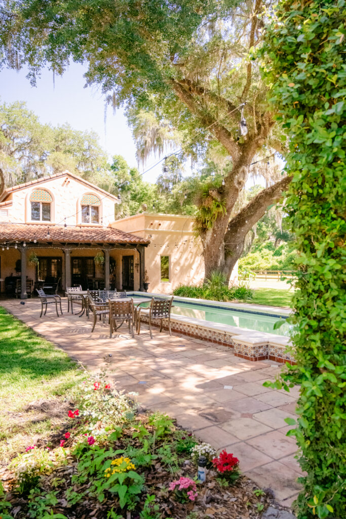 Exterior of Eterna Estate in Bushnell Florida with timeless wedding venue design and soft natural light